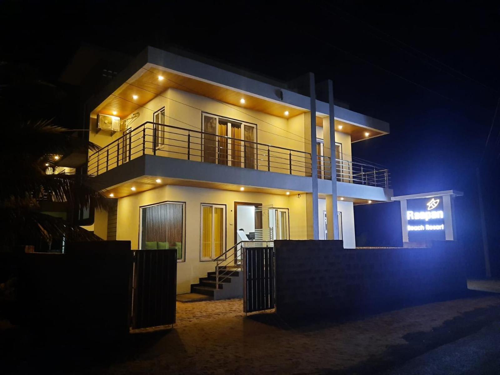 Raapan Beach Resort Mālvan Exteriér fotografie